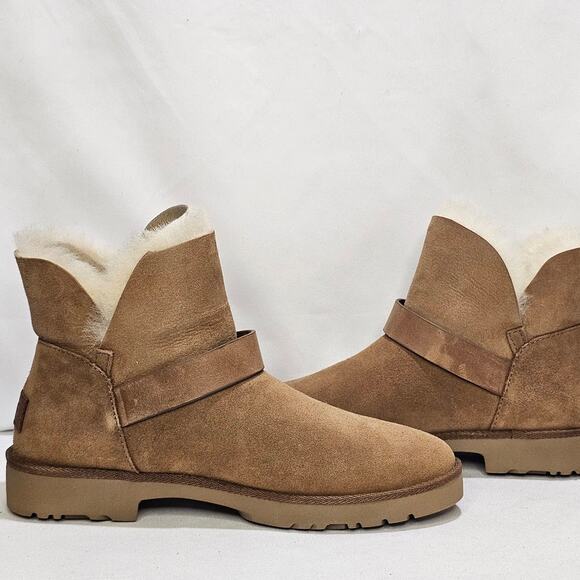 UGG Women's Romely Short Buckled Cozy Booties Size 5 Chestnut NWT - Picture 2 of 7